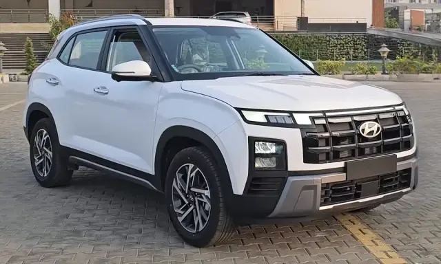 हुंडई क्रेटा सेल्फ-ड्राइव SUV
